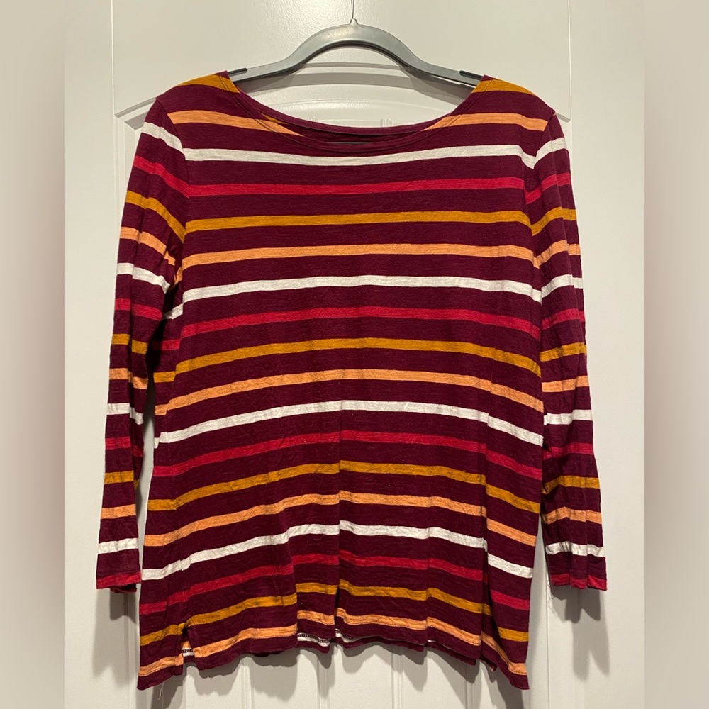 Old Navy burgundy stripe 3/4 sleeve shirt